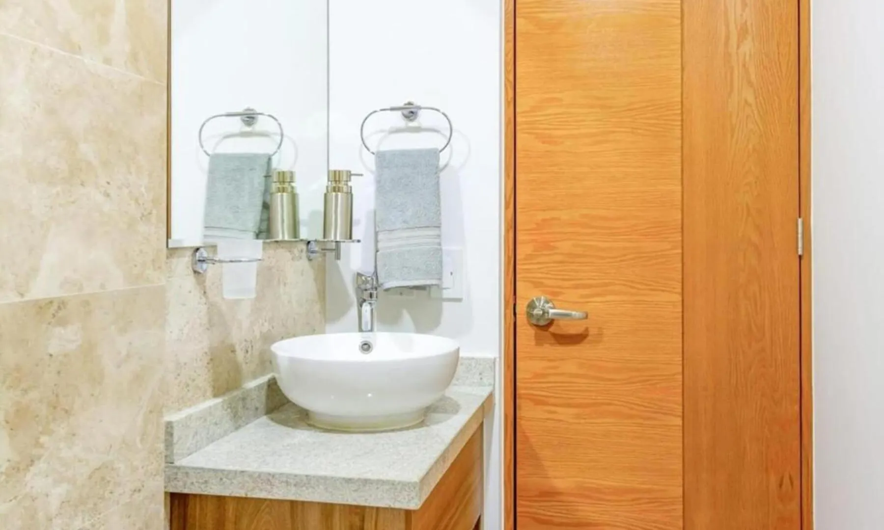 Holiday home Radiant Rooftop Pool At Menesse 38Th Perfect Location Playa del Carmen